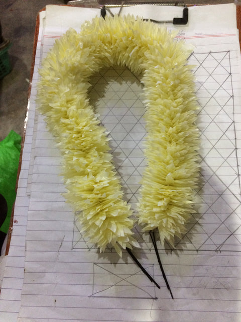 Artificial Flowers Hair Gajra with plastic metrail