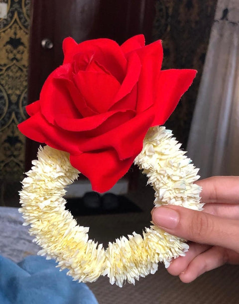 Artificial flower Hand Gajra Made With velvet and plastic Fabric (2pcs)
