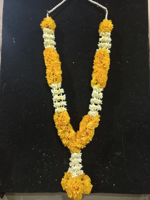 Royal Floral Mala – (1 pc) polyester Fabric flowers & Plastic Fusion Finishing #-M28