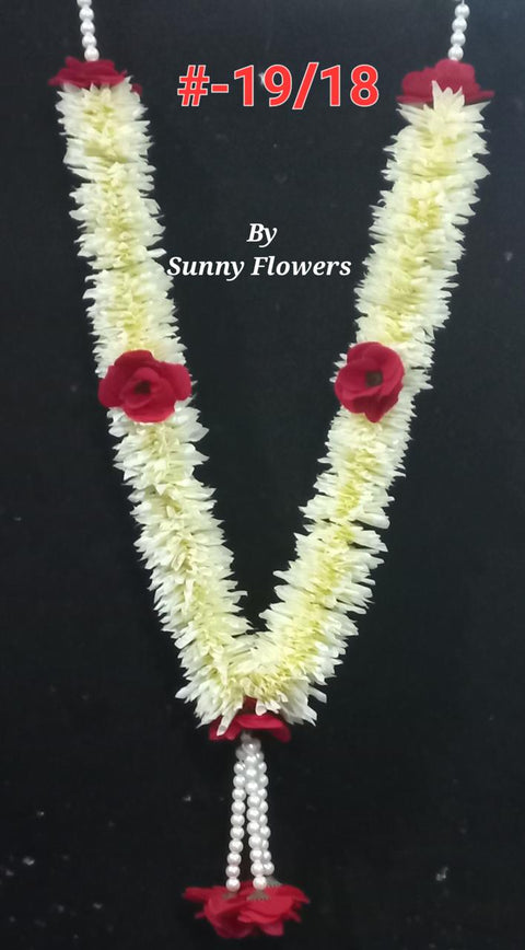 Artificial Flowers Mala – (1 pc) Velvet flowers & Plastic Fusion Finishing #- 19/18