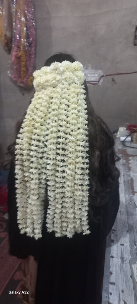 Hair gajra Joora